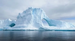 Айсберги: цікаві факти про дрейфуючих льодяних куль